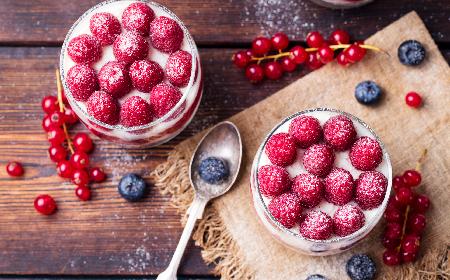 Tiramisu z owocami jagodowymi, czyli tiramisu frutti di bosco