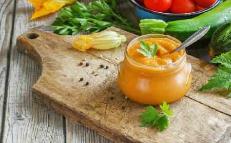 Odżywcza pasta z cukinii: cummus (hummus) z cukinii do warzyw i pieczywa