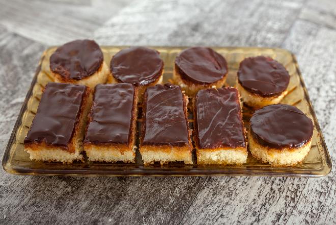 Delicje - bezglutenowe i bezmleczne ciasto o smaku delicji