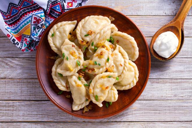 Kuchenne Rewolucje w Sanoku - pierogi z bryndzą i ziemniakami a'la Magda Gessler